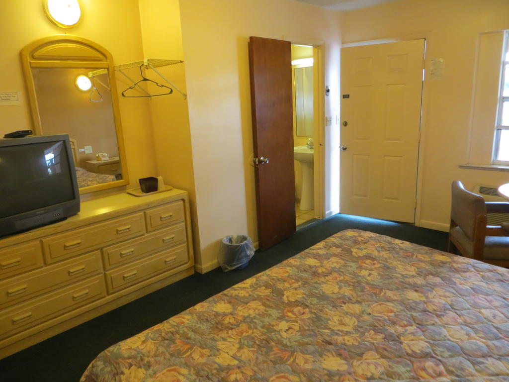 Budget Inn Sebring Zewnętrze zdjęcie
